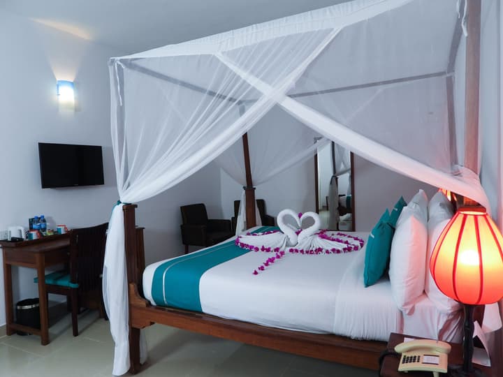 Maru Maru Hotel