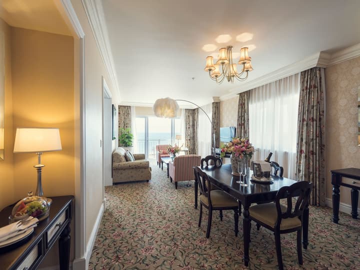 The Boardwalk Hotel