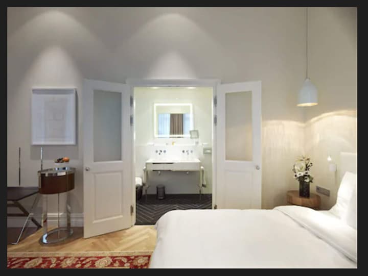 Hotel Sans Souci, Vienna