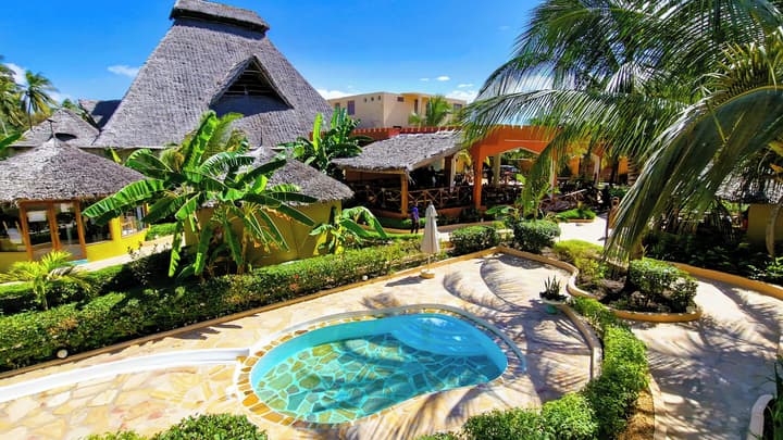 Paradise Beach Resort