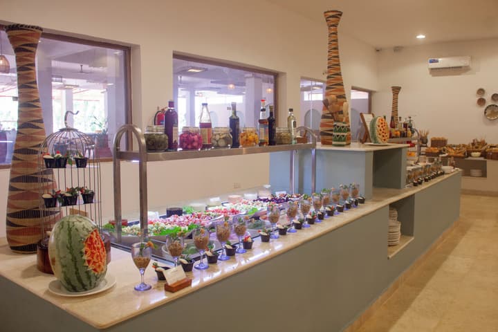 Paradise Beach Resort