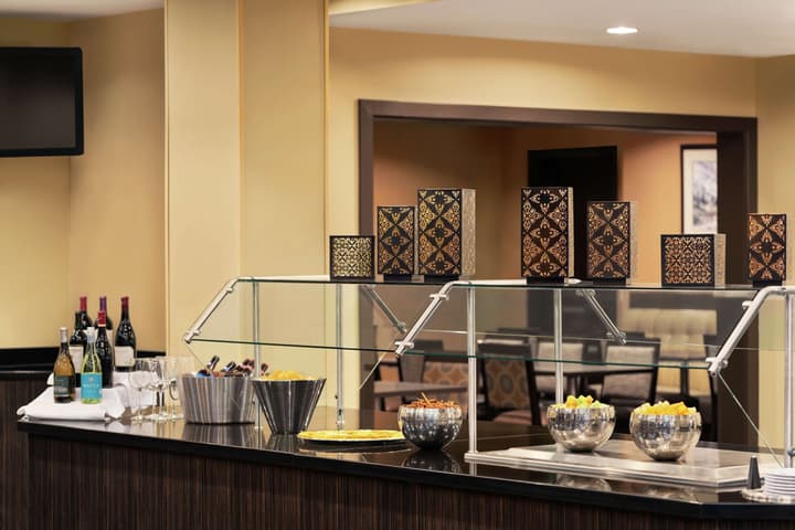 Embassy Suites by Hilton Salt Lake West Valley City