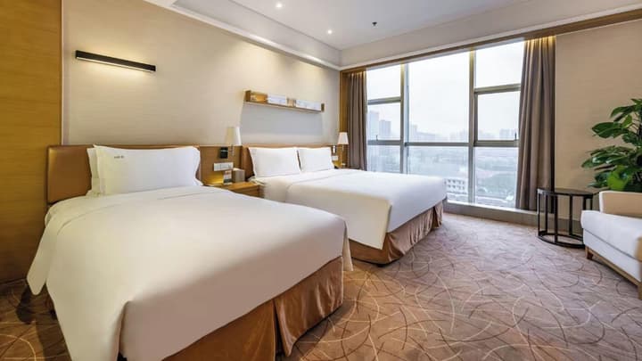 Holiday Inn Xi'an Big Goose Pagoda by IHG