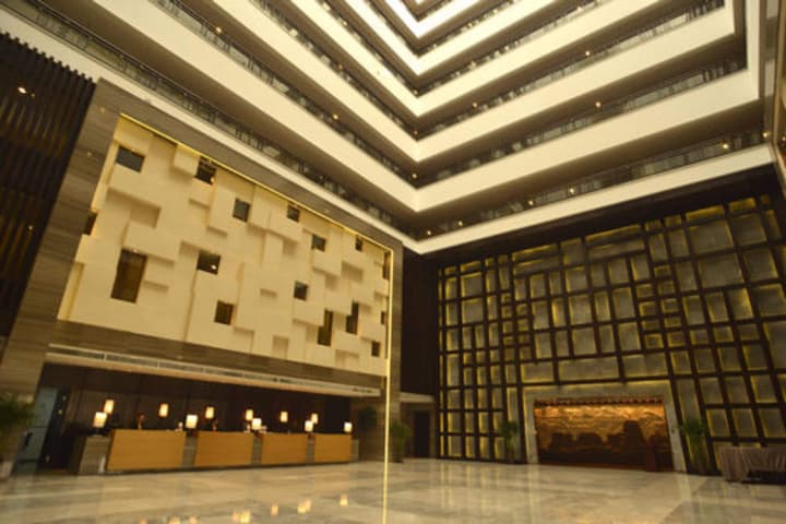 Holiday Inn Xi'an Big Goose Pagoda by IHG