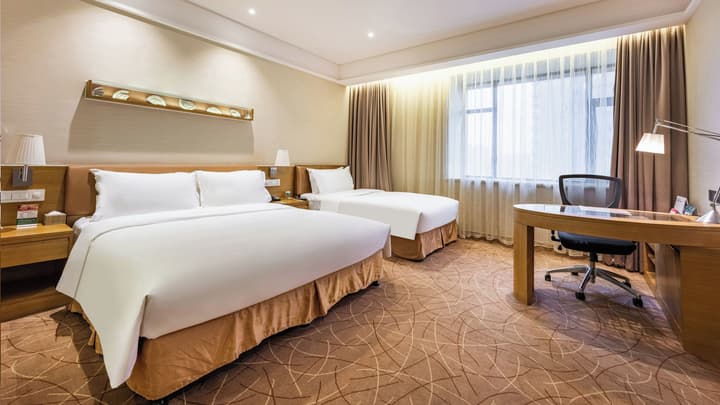 Holiday Inn Xi'an Big Goose Pagoda by IHG
