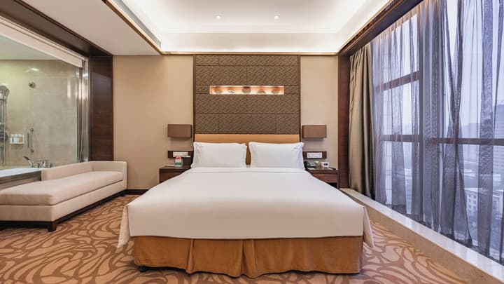 Holiday Inn Xi'an Big Goose Pagoda by IHG