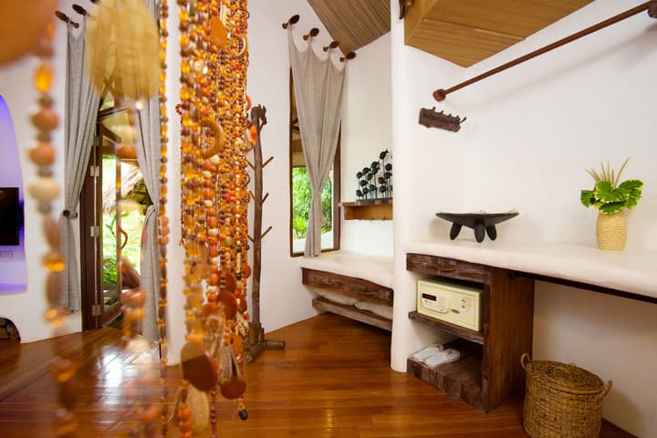 Koh Tao Cabana Resort