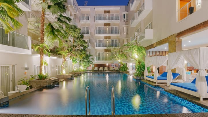 Grand Ixora Kuta Resort