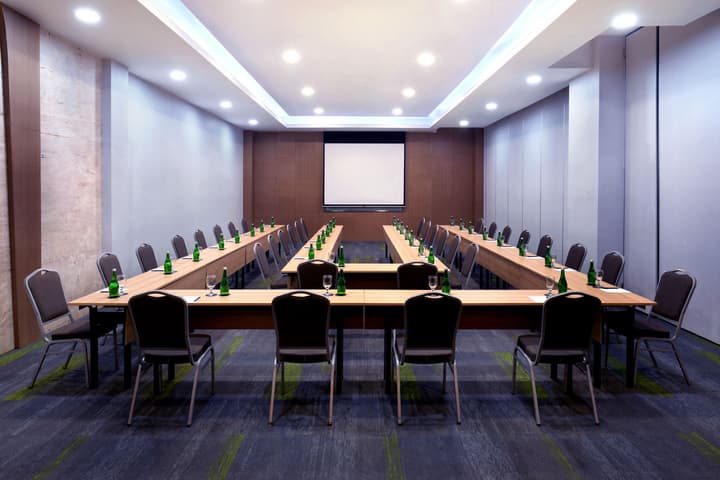Grand Mercure Jakarta Harmoni