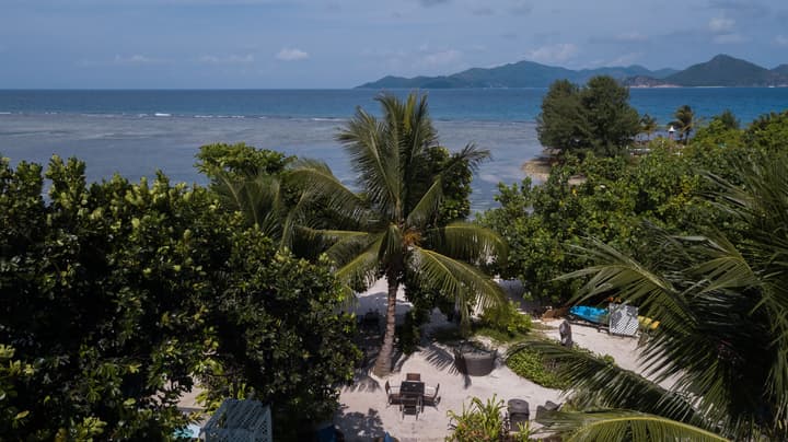 Le Repaire - Boutique Hotel & Restaurant