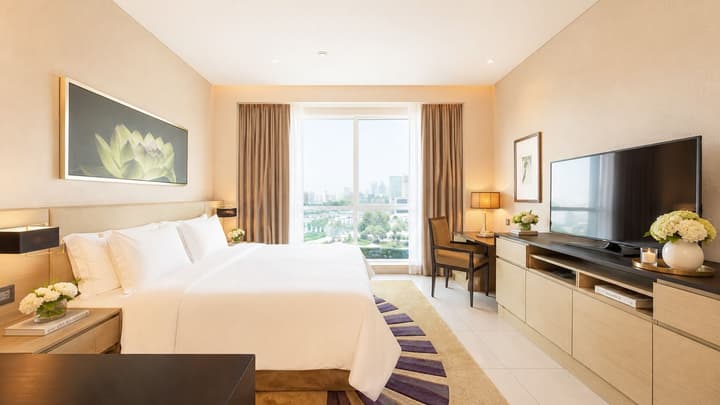 Dusit Thani Abu Dhabi