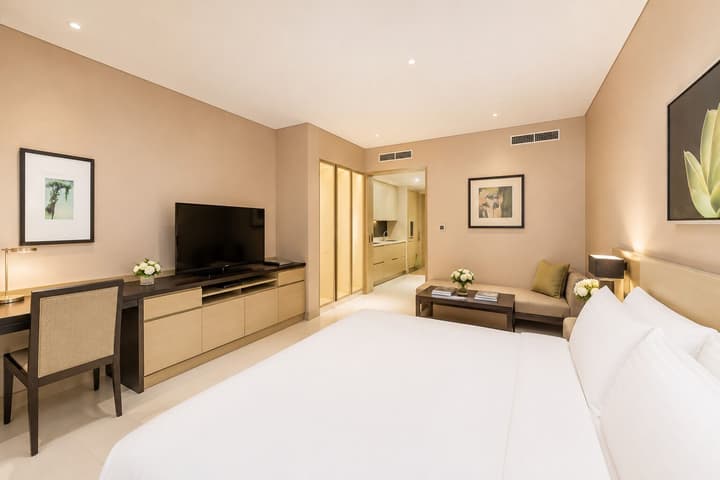 Dusit Thani Abu Dhabi