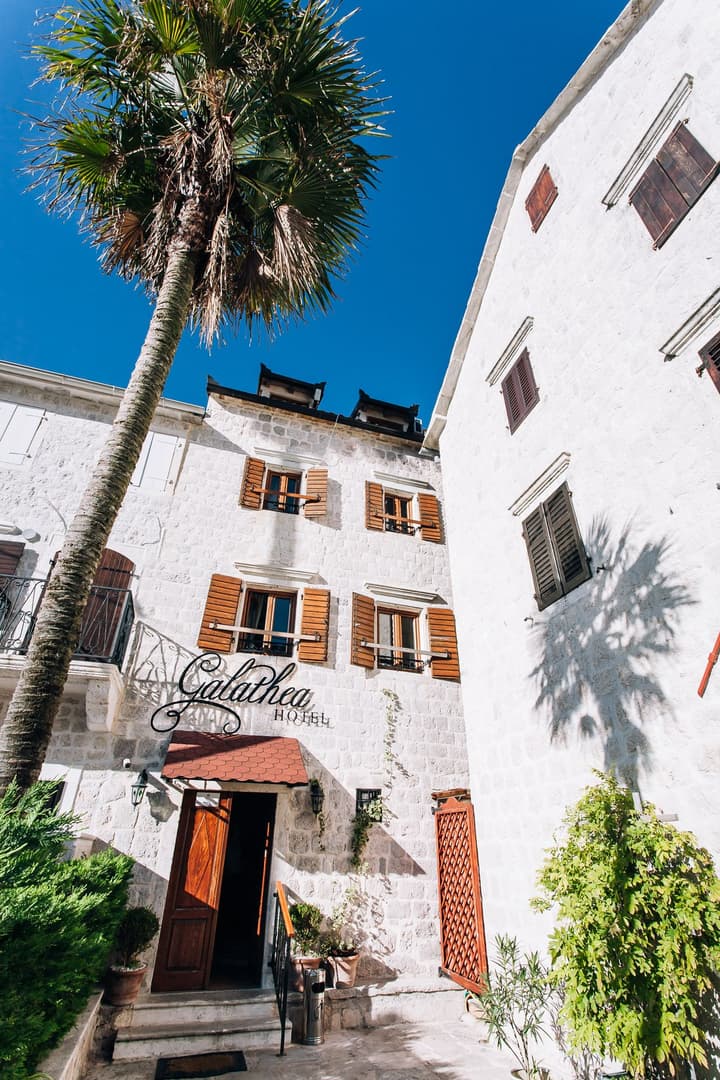 Galathea Hotel