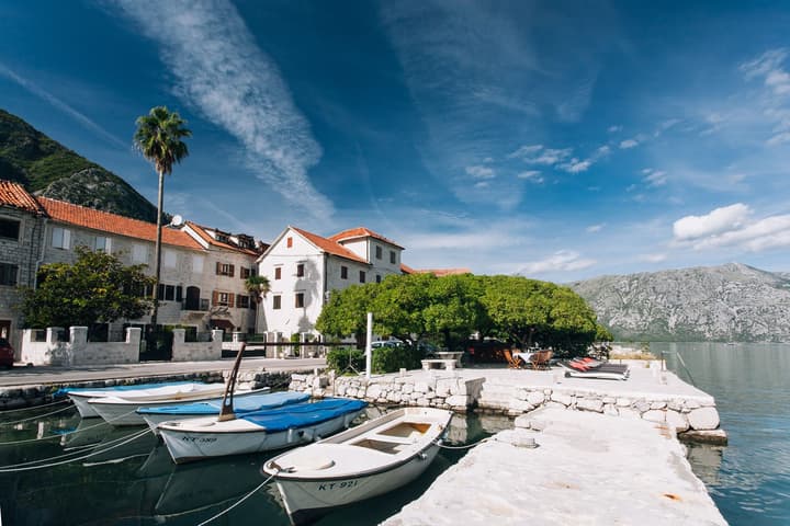 Galathea Hotel