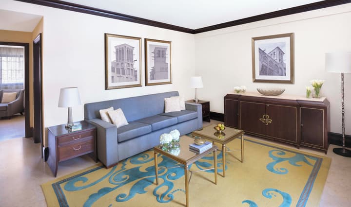 The Ritz-Carlton Abu Dhabi, Grand Canal