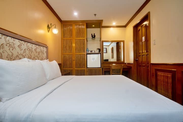 Red Coconut Beach Hotel