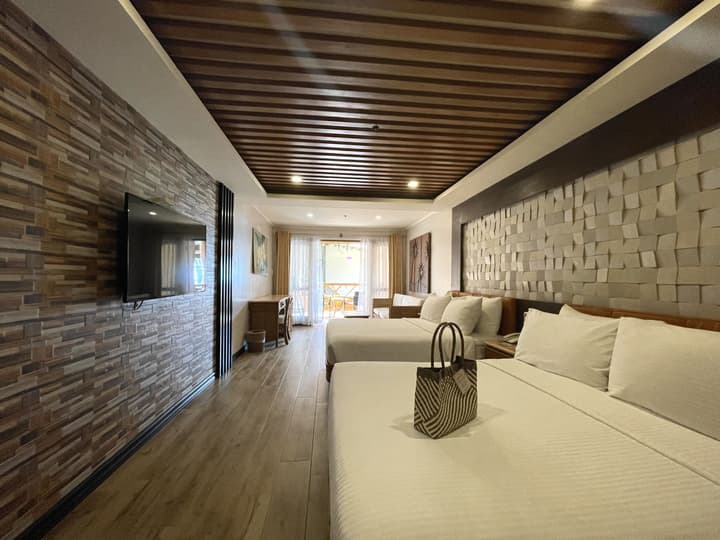 Red Coconut Beach Hotel
