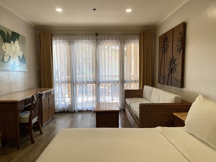 Red Coconut Beach Hotel