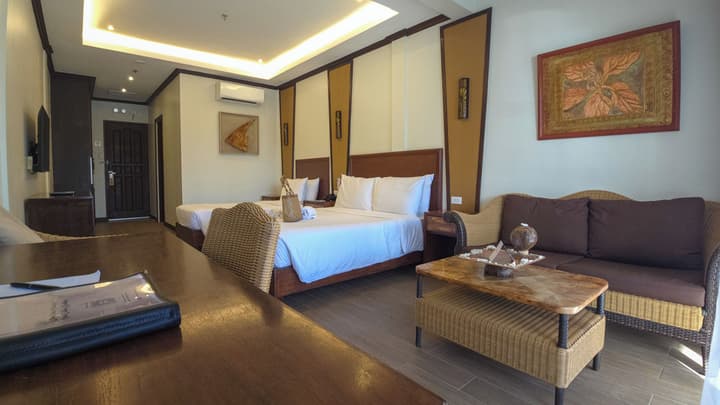 Red Coconut Beach Hotel