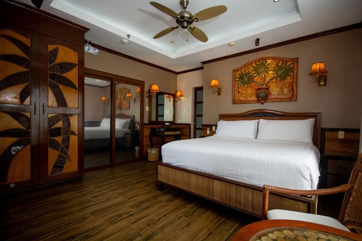 Red Coconut Beach Hotel