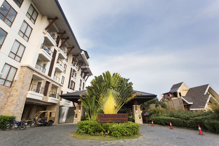 The Bellevue Resort