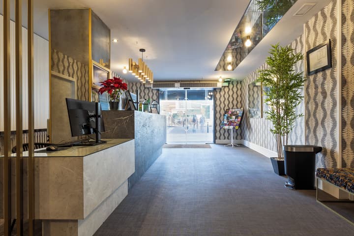 Hotel Acta Madfor