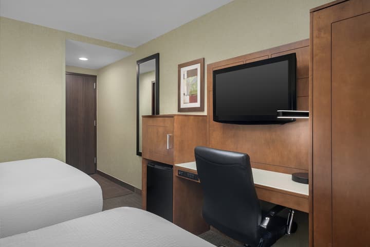Holiday Inn Express New York - Manhattan West Side by IHG
