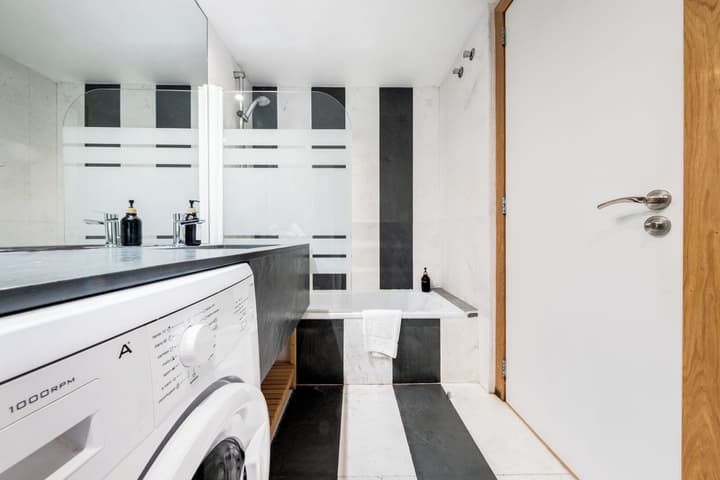AinB Sagrada Familia Apartments
