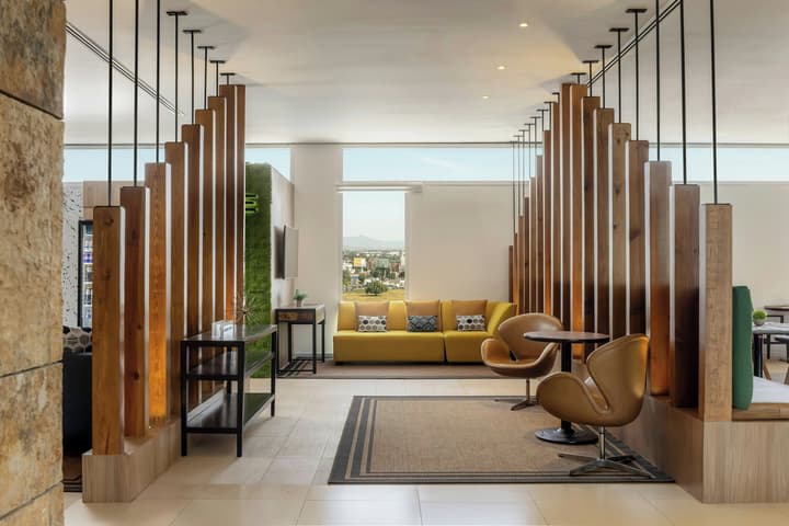 Courtyard by Marriott Leon at the Poliforum