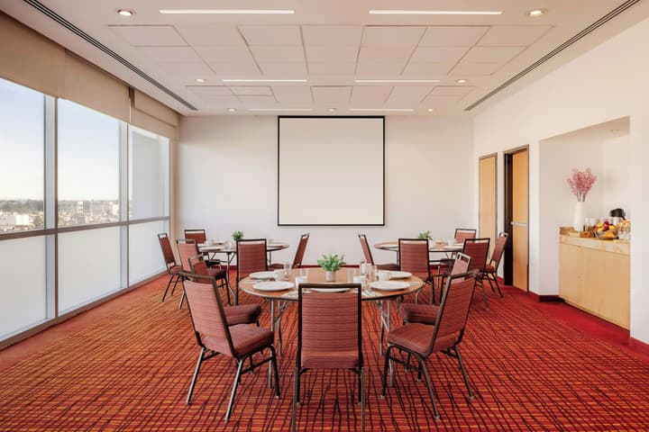 Courtyard by Marriott Leon at the Poliforum