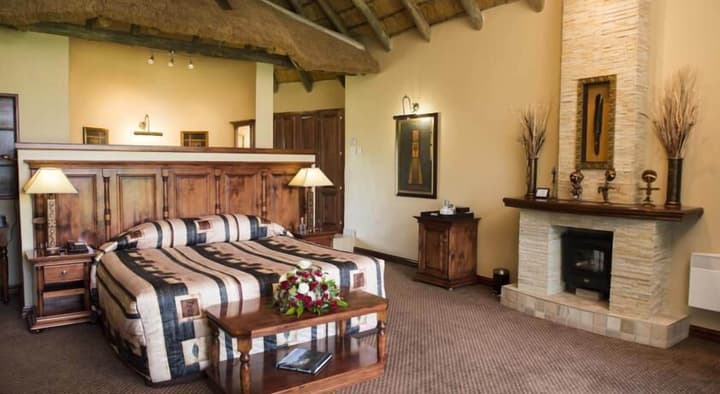 Cathedral Peak Hotel
