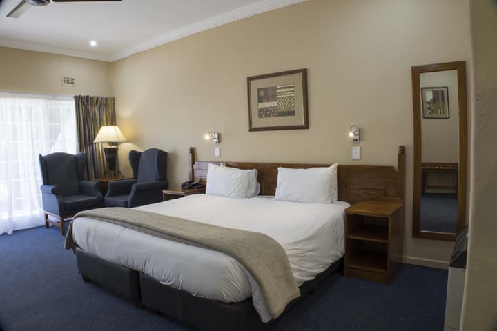 Cathedral Peak Hotel
