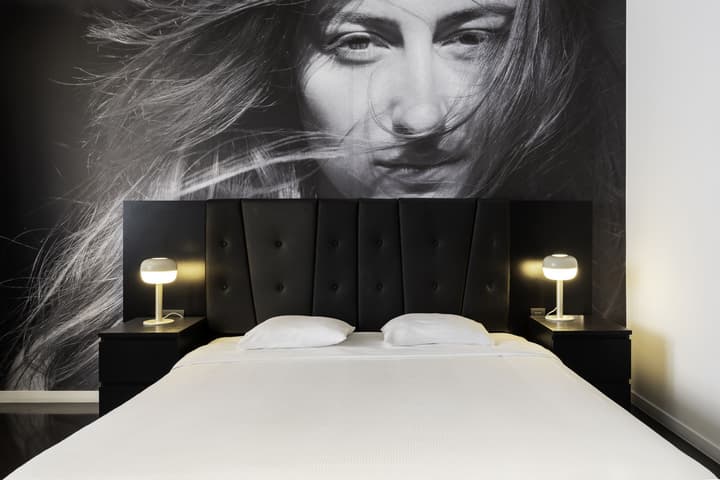 B-aparthotel Regent