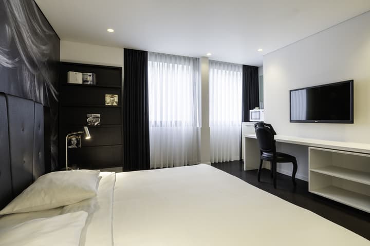 B-aparthotel Regent
