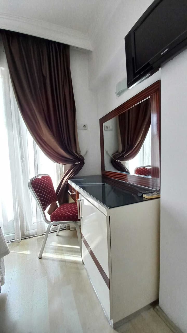 Atalla Hotel