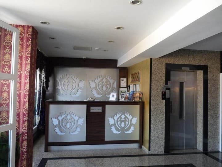 Atalla Hotel