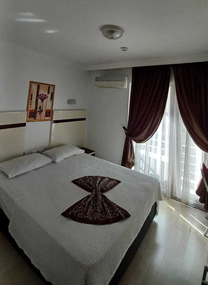 Atalla Hotel