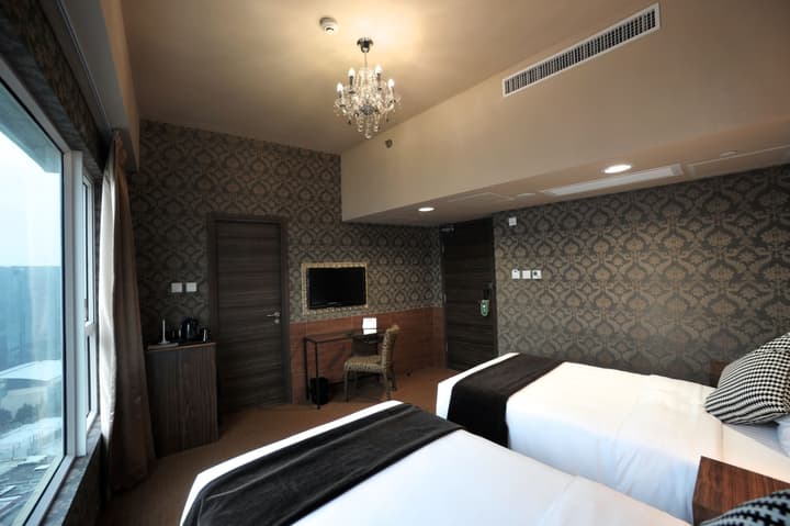 Ramada Grand Tsim Sha Tsui (Former Ramada Hong Kong Grand Tsim Sha Tsui)
