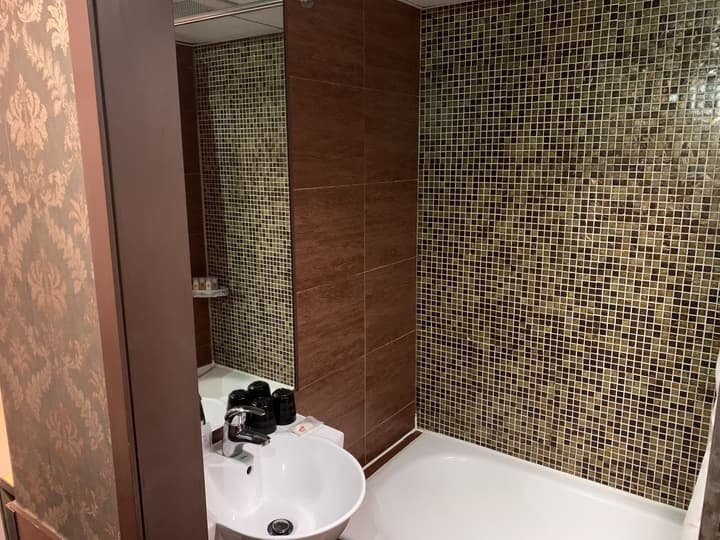 Ramada Grand Tsim Sha Tsui (Former Ramada Hong Kong Grand Tsim Sha Tsui)