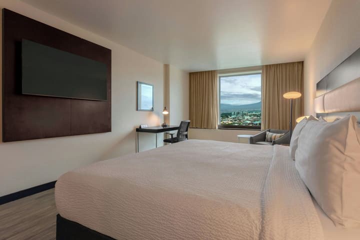 Four Points by Sheraton San Jose Sabana