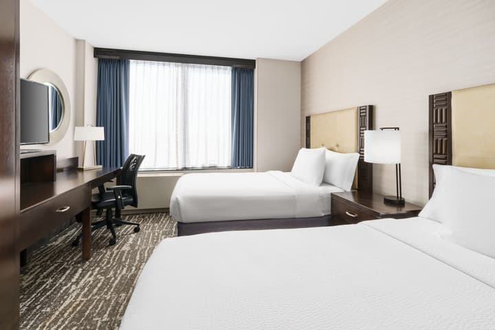 Fairfield Inn & Suites New York Midtown Manhattan/Penn Station