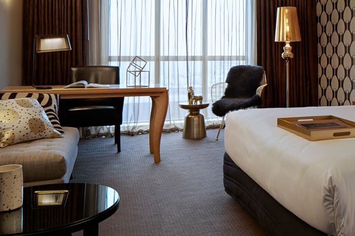 Museum Apartment Hotel, Independent Collection by EVT