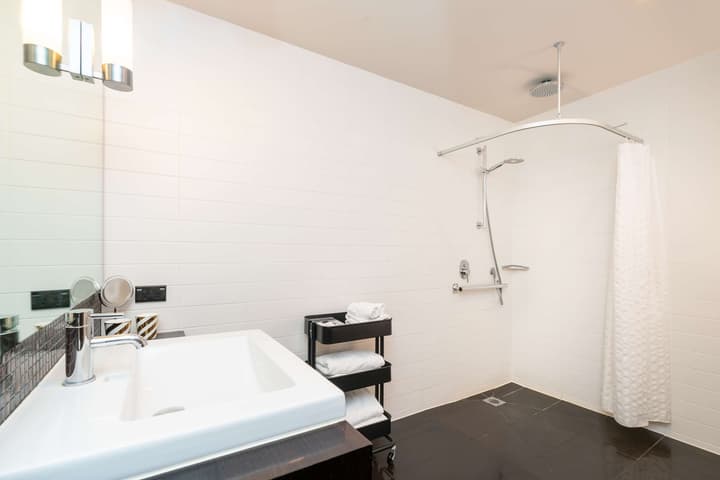 Museum Apartment Hotel, Independent Collection by EVT