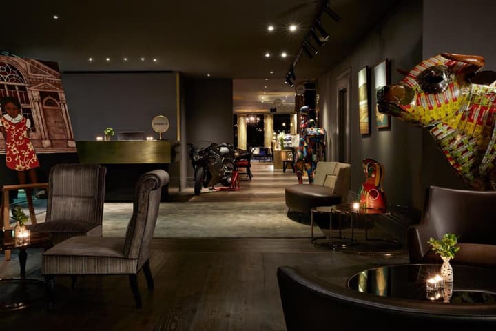 Museum Apartment Hotel, Independent Collection by EVT