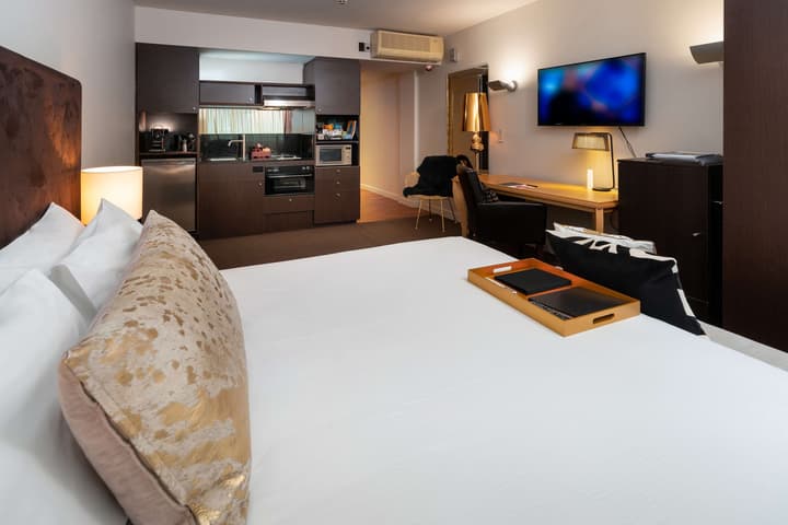 Museum Apartment Hotel, Independent Collection by EVT