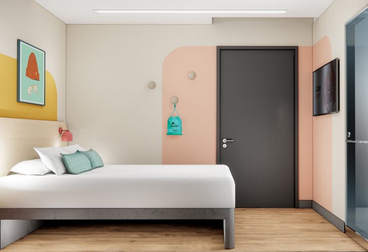 Garner Edinburgh Haymarket by IHG