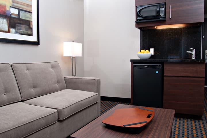 Holiday Inn Express Pembroke by IHG