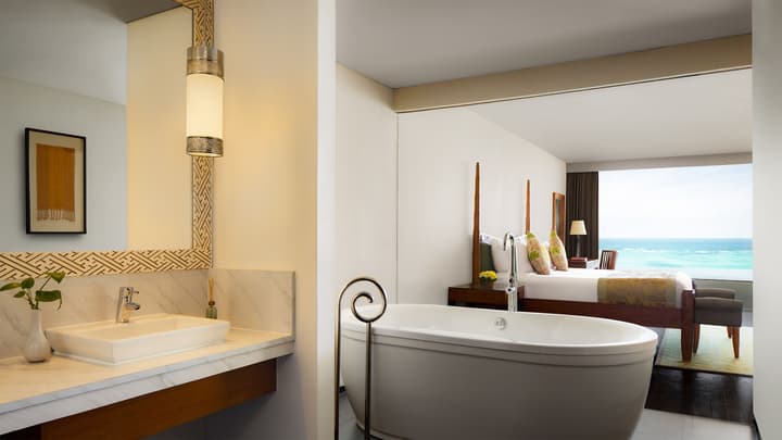 Samabe Bali Suites & Villas