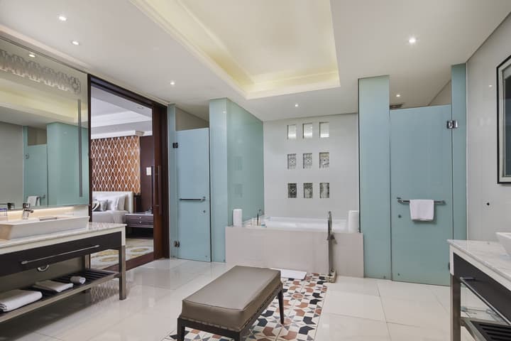 Samabe Bali Suites & Villas