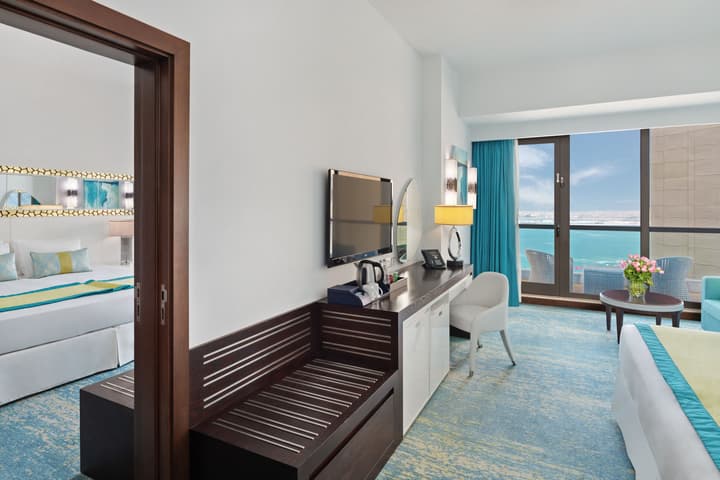 JA Ocean View Hotel, Jumeirah Beach Dubai
